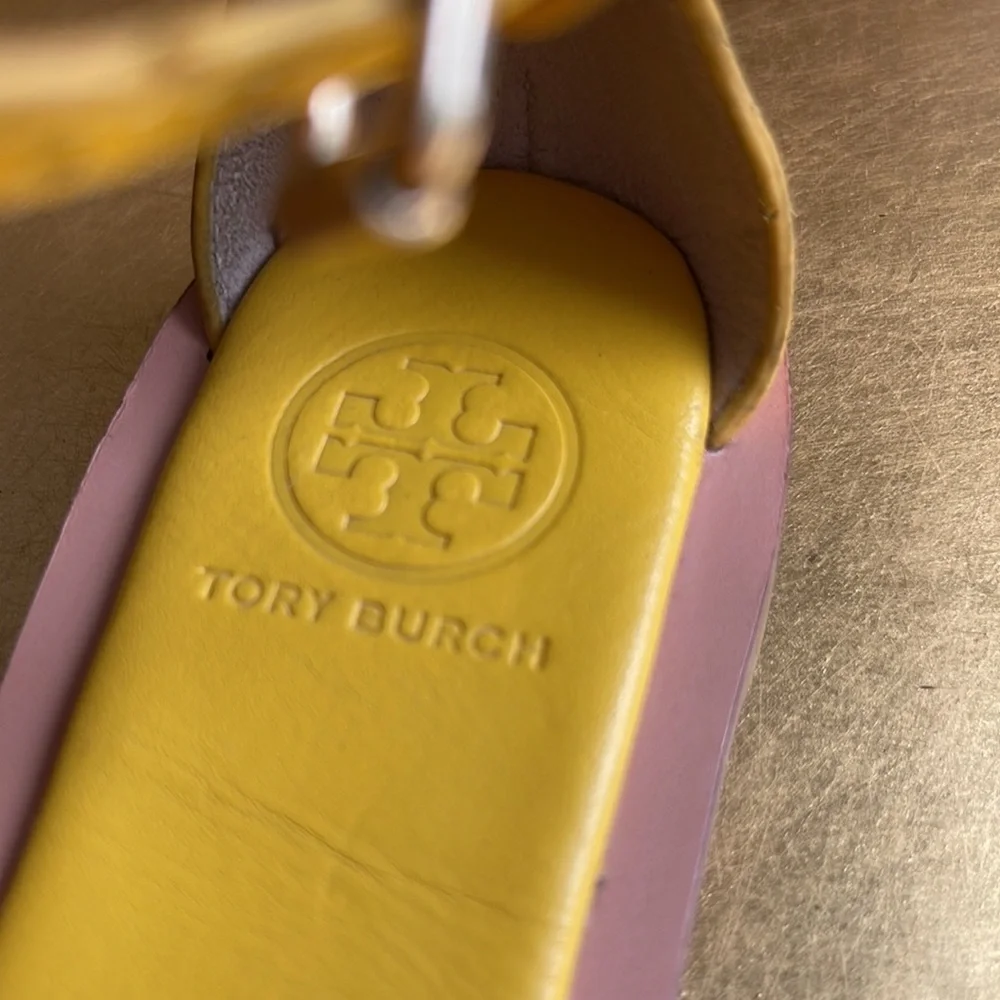 Tory Burch Toggle Flat Sandal in Gold Leather